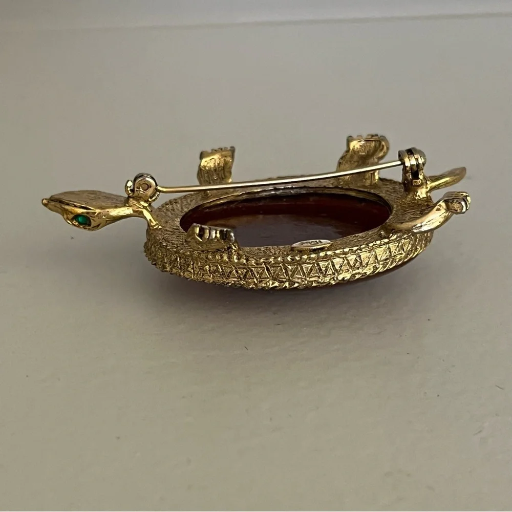 HOBE TURTLE TORTOISE FIGURAL BROOCH PIN RARE VINTAGE HEIRLOOM GIFT SIGNED